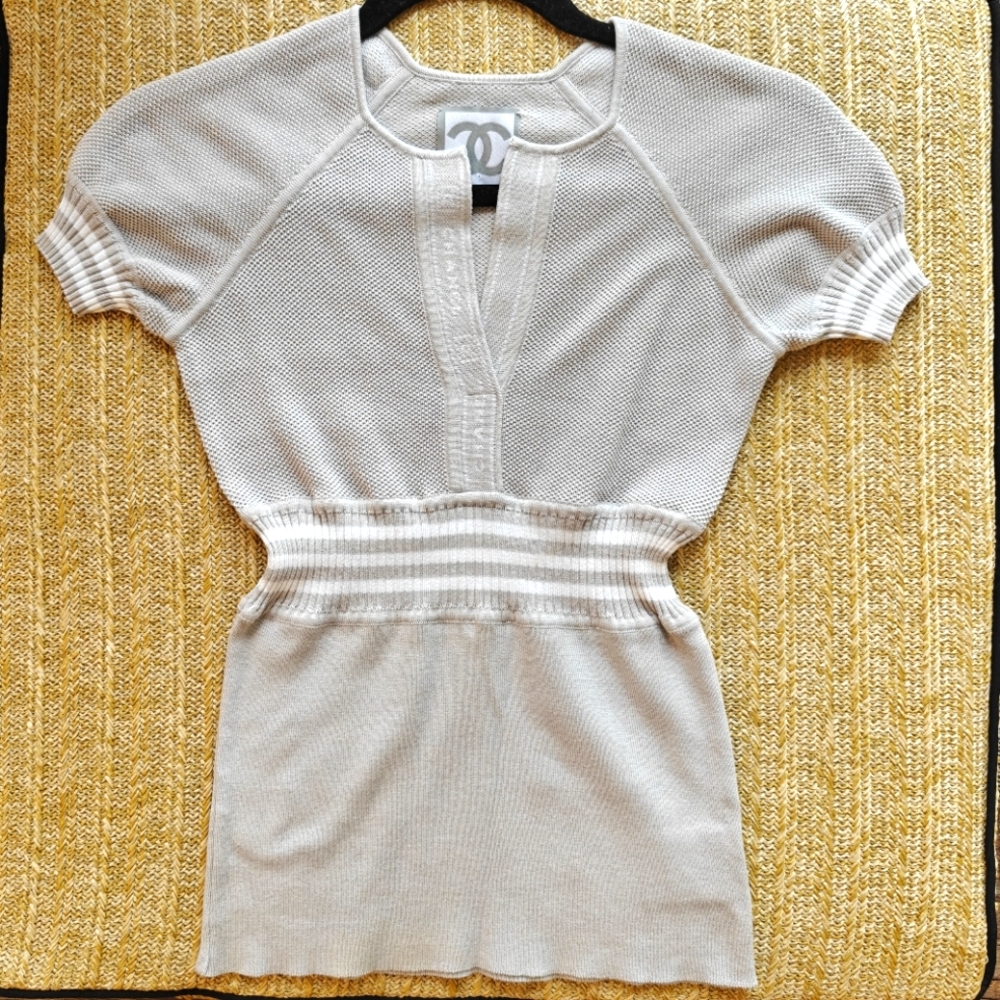 CHANEL SPORT GRAY TOP